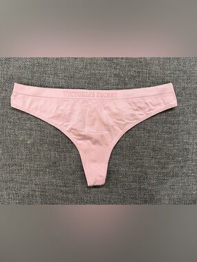 🌺 Victoria's Secret 🌺 Dusty Rose Thong